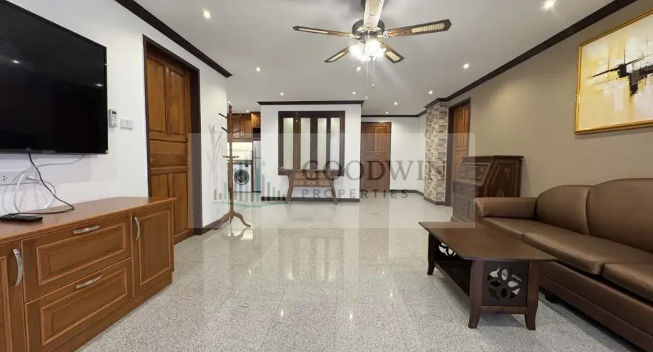 For rent そして for sale 2 ベッドルーム condo in Bang Lamung, Chonburi