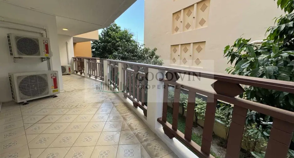 For rent そして for sale 2 ベッドルーム condo in Bang Lamung, Chonburi