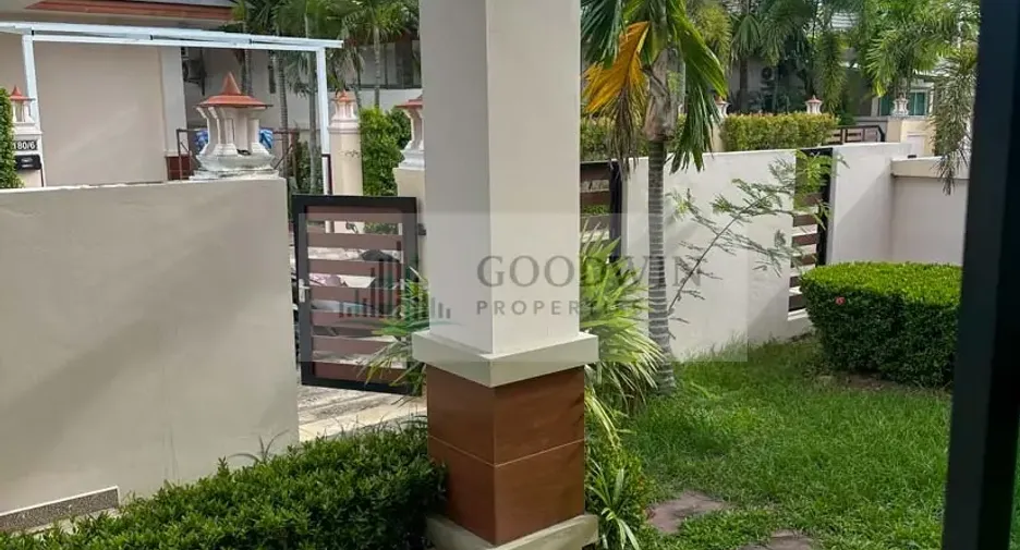 For sale 2 bedrooms house in Huay Yai, Pattaya