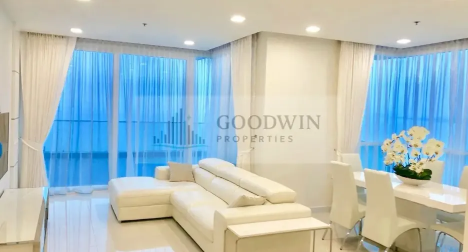 Condo en venta de 3 habitaciones en Sattahip, Chonburi