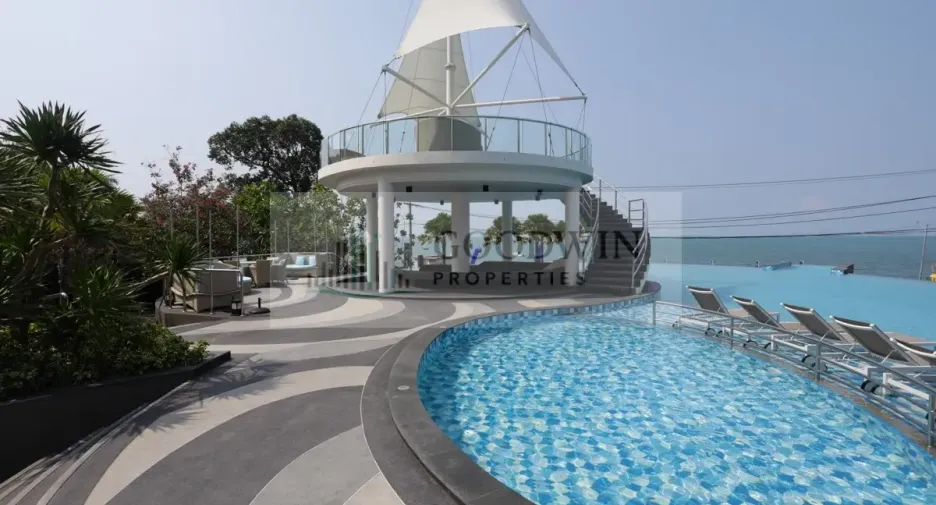 Condo en venta de 3 habitaciones en Sattahip, Chonburi