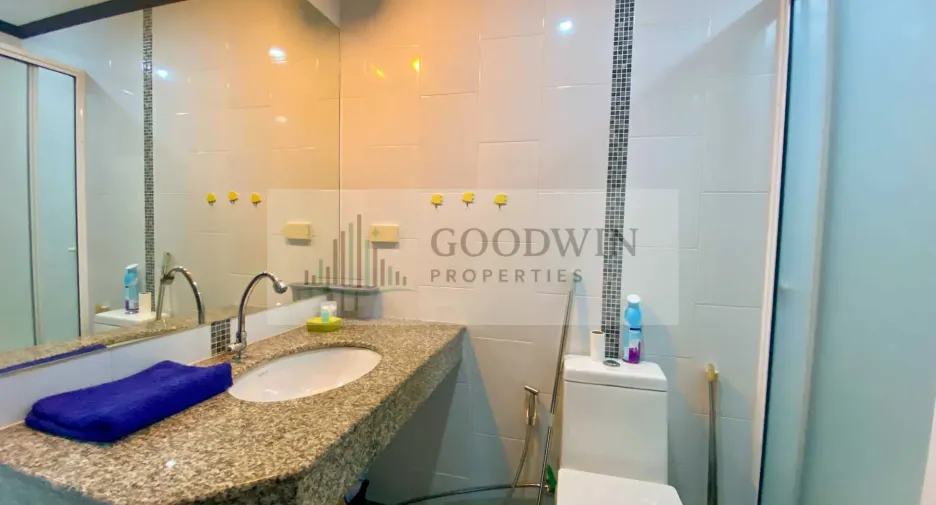 À vendre 1 chambre condo à Pratumnak, Pattaya