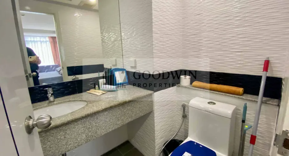 Condo en alquiler y en venta de 1 habitaciones en Pratumnak, Pattaya