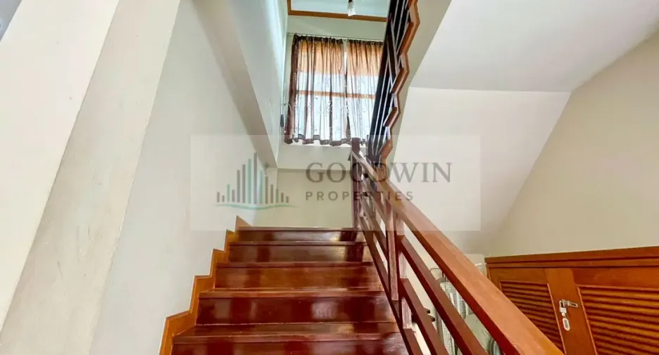 For rent and for sale 4 bedrooms house in Huay Yai, Pattaya
