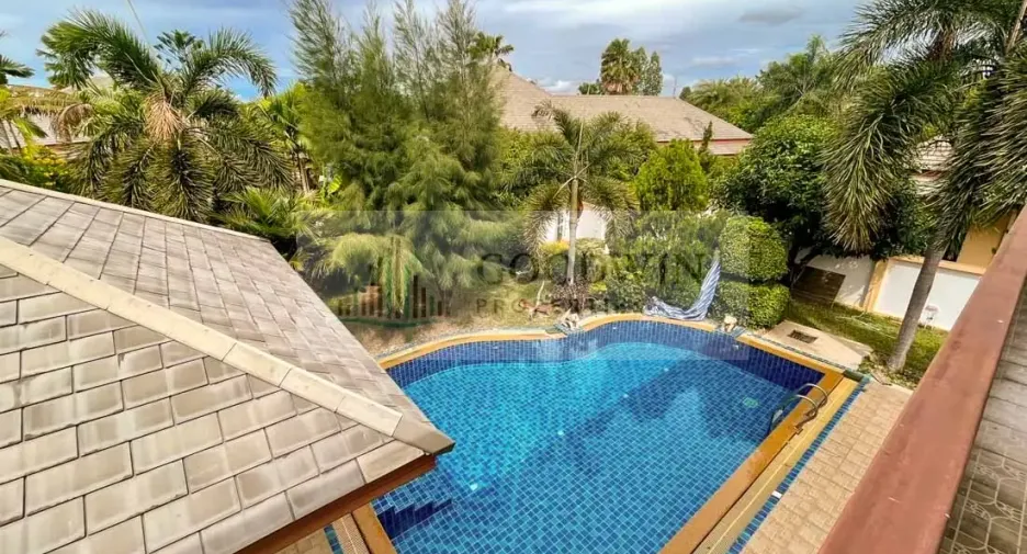For rent and for sale 4 bedrooms house in Huay Yai, Pattaya