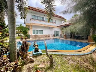 For Rent 4 Bedroom House In Bang Lamung, Chonburi