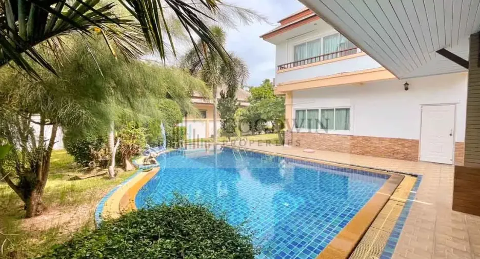 For rent and for sale 4 bedrooms house in Huay Yai, Pattaya