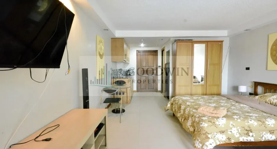 For rent and for sale studio condo in Jomtien, Pattaya
