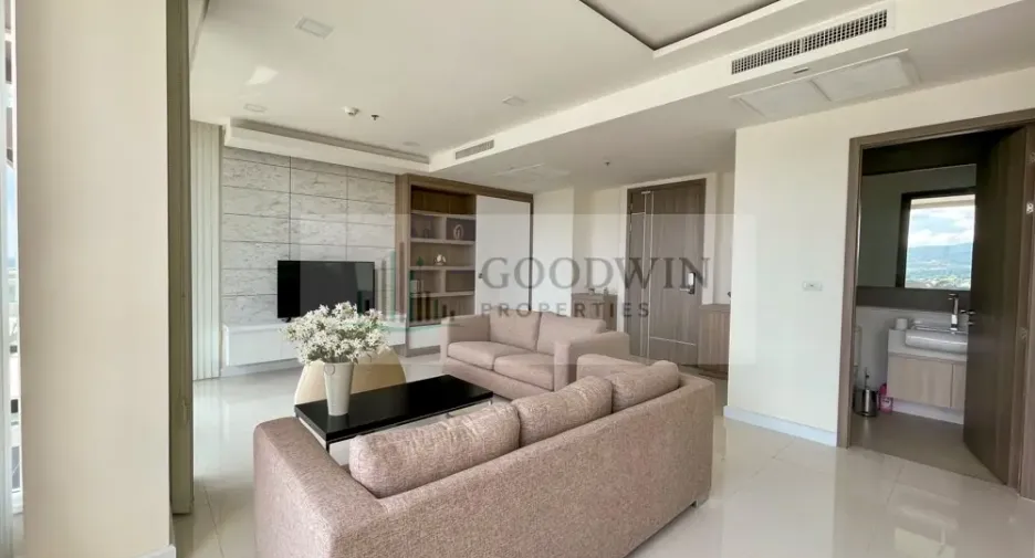À louer et à vendre 3 chambres condo à Bang Saray, Pattaya