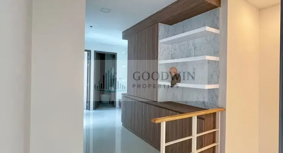 À louer et à vendre 3 chambres condo à Bang Saray, Pattaya