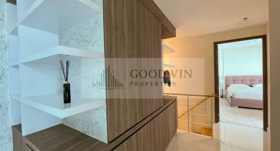 À louer et à vendre 3 chambres condo à Bang Saray, Pattaya