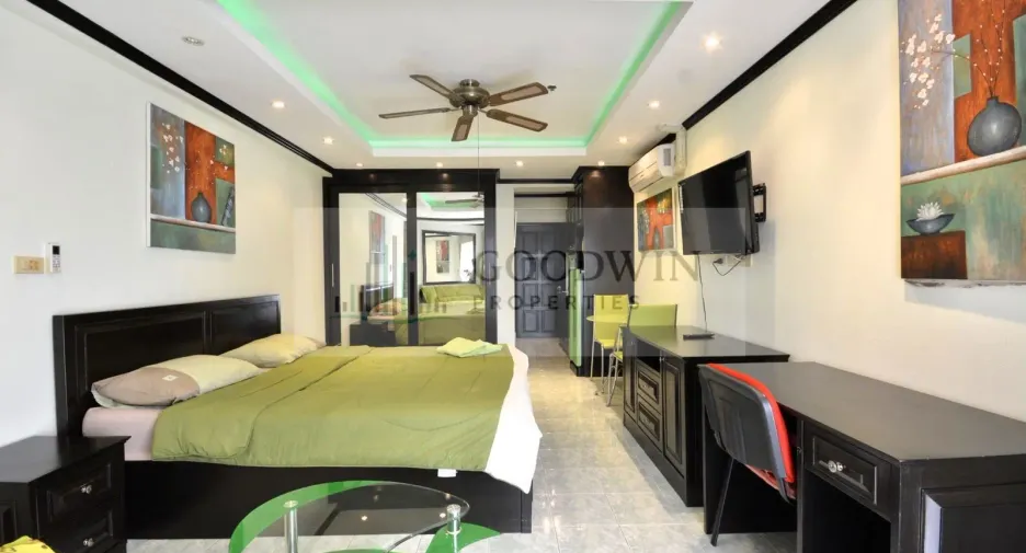 For rent and for sale studio condo in Jomtien, Pattaya