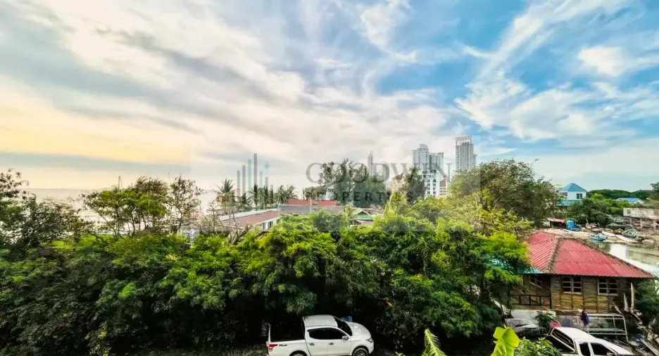 Wohnung zum Kauf mit Studio in Sattahip, Chonburi