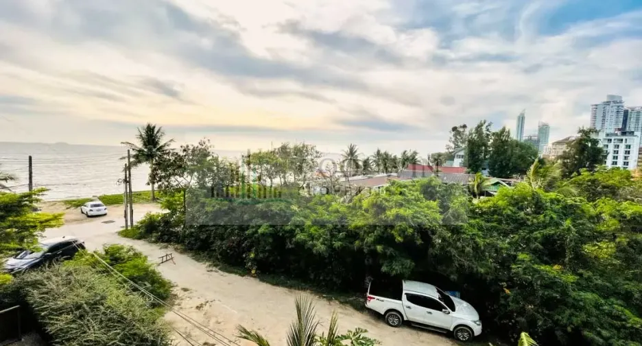 Wohnung zum Kauf mit Studio in Sattahip, Chonburi