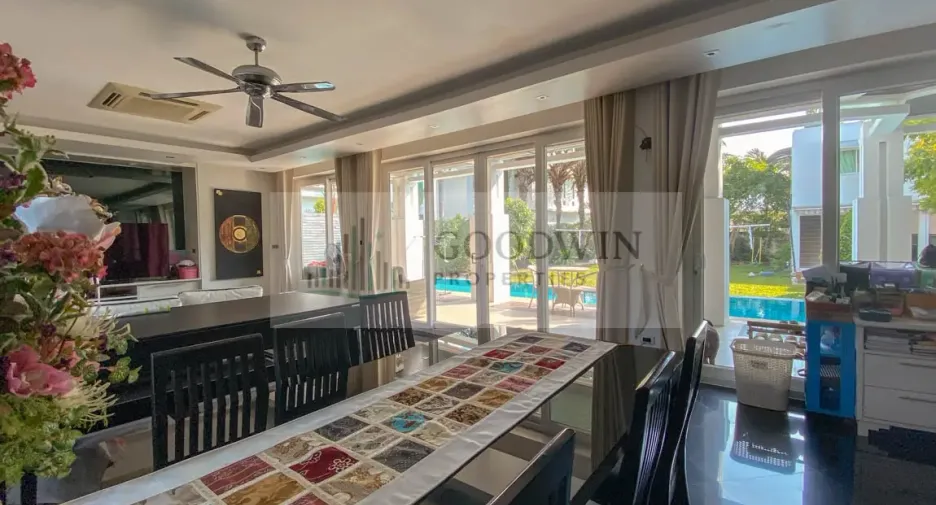 À vendre 5 chambres maison à Jomtien, Pattaya