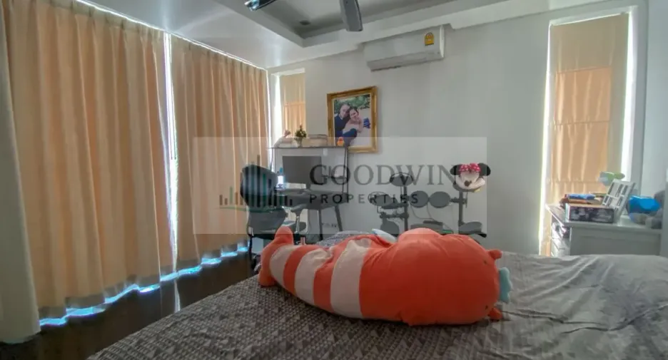 À vendre 5 chambres maison à Jomtien, Pattaya