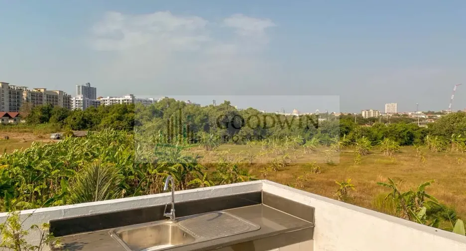 À vendre 5 chambres maison à Jomtien, Pattaya
