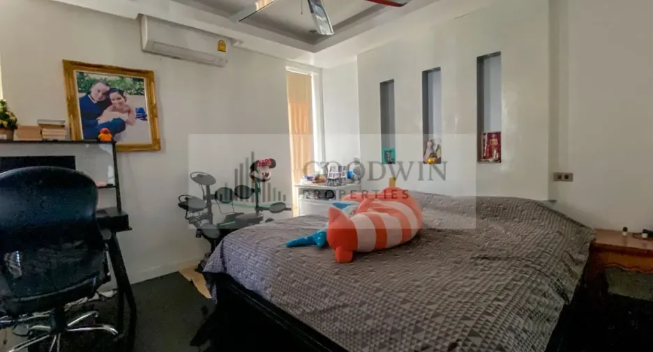 À vendre 5 chambres maison à Jomtien, Pattaya