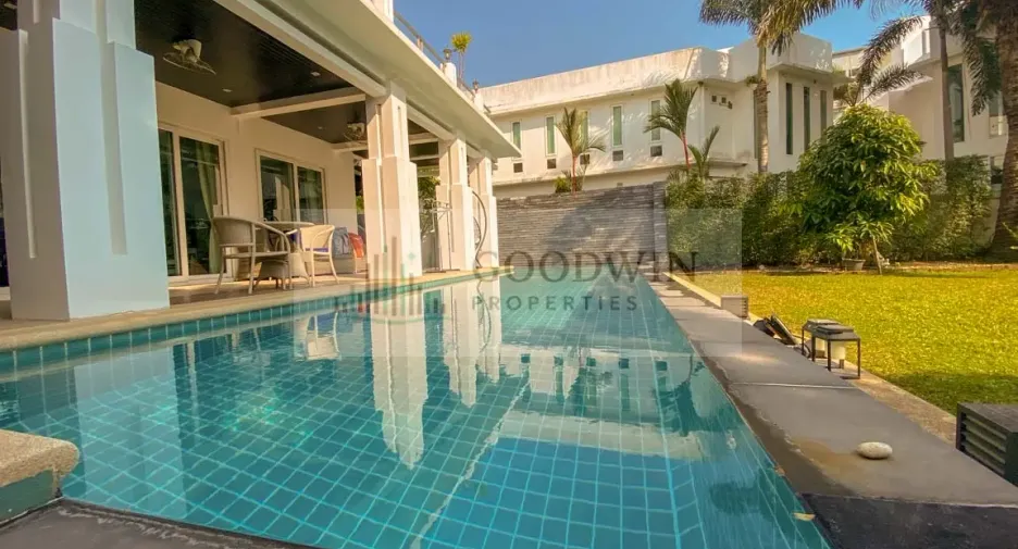 À vendre 5 chambres maison à Jomtien, Pattaya