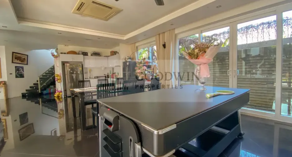 À vendre 5 chambres maison à Jomtien, Pattaya