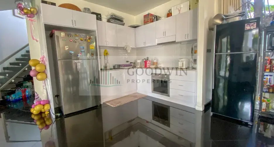 À vendre 5 chambres maison à Jomtien, Pattaya