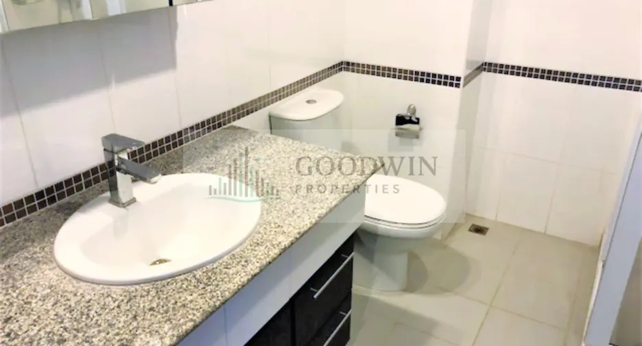 Condo en alquiler y en venta de estudio en South Pattaya, Pattaya