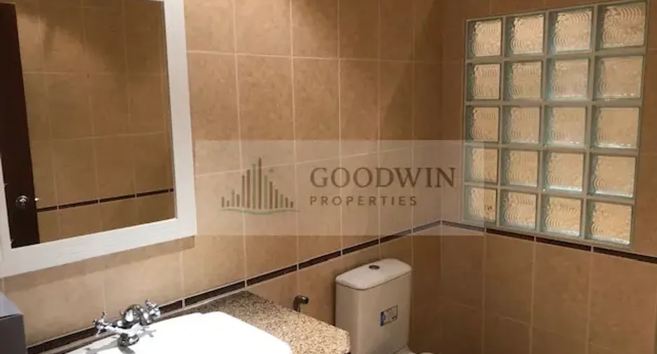 For rent 1 bed condo in Pratumnak, Pattaya