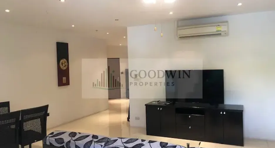 For rent 1 bed condo in Pratumnak, Pattaya