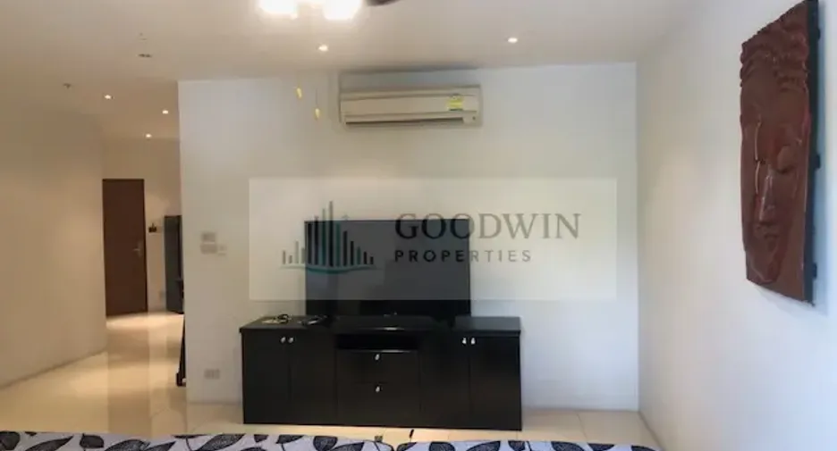 For rent 1 bed condo in Pratumnak, Pattaya