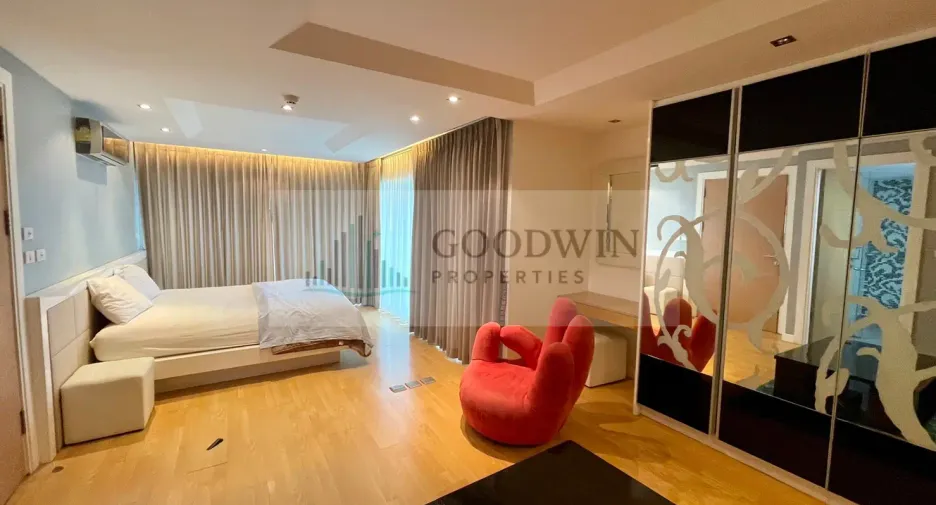 À vendre 2 chambres condo à Pratumnak, Pattaya