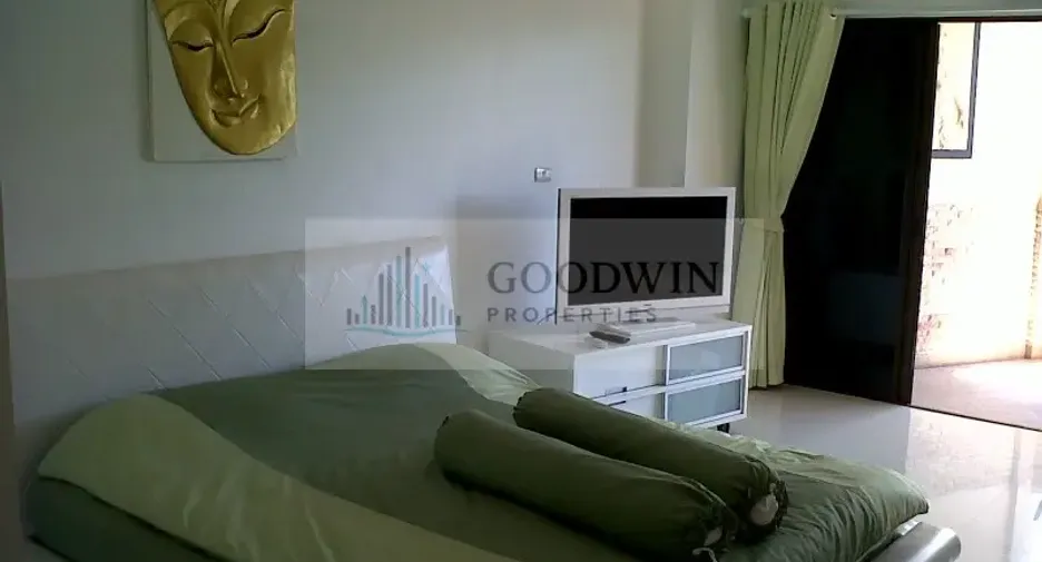 For rent studio condo in Pratumnak, Pattaya