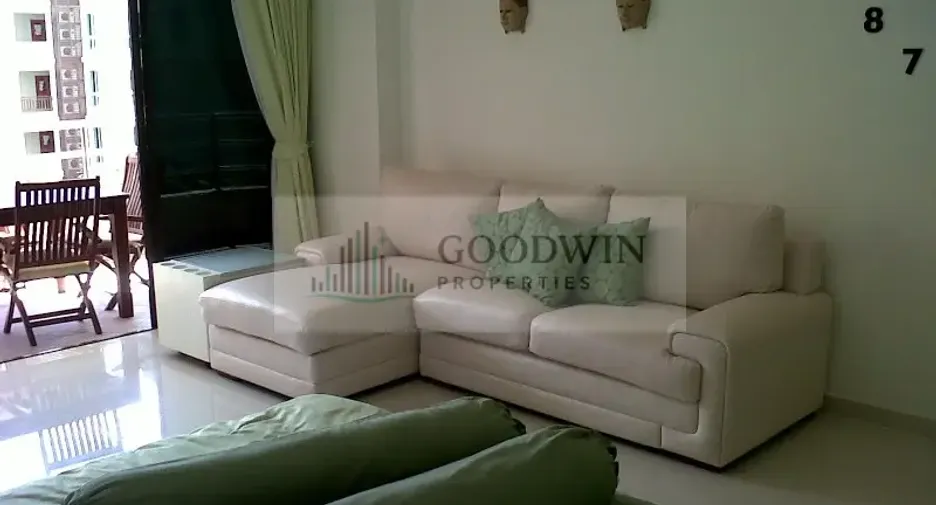 For rent studio condo in Pratumnak, Pattaya