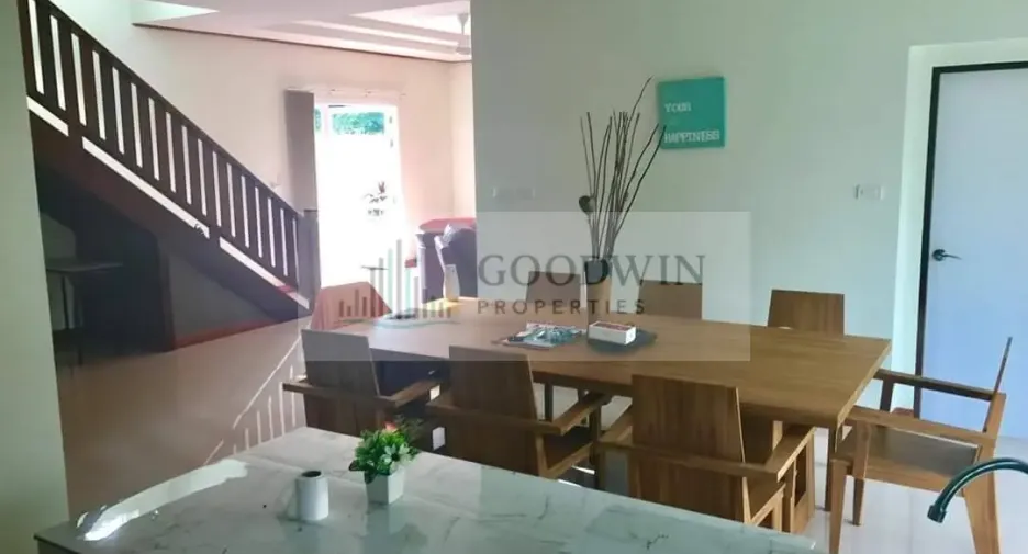 Casa en venta de 5 habitaciones en Sattahip, Pattaya