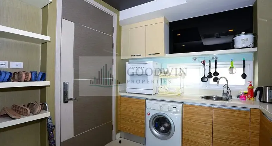 For rent そして for sale 3 ベッドルーム condo in Central Pattaya, Pattaya