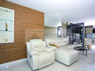 For rent そして for sale 3 ベッドルーム condo in Bang Lamung, Chonburi