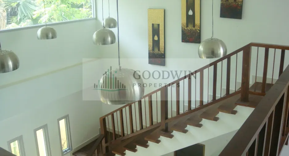 For rent and for sale 5 bedrooms house in Bang Lamung, Chonburi
