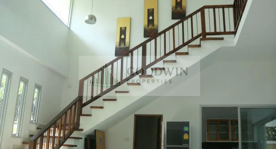For rent and for sale 5 bedrooms house in Bang Lamung, Chonburi