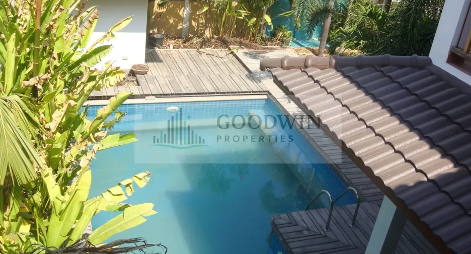 For rent and for sale 5 bedrooms house in Bang Lamung, Chonburi