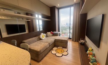 For rent 2 bedrooms condo in Phaya Thai, Bangkok