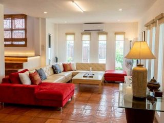 À vendre et à louer 3 chambres villa à Bang Lamung, Chonburi