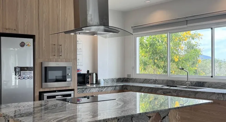 Villa en alquiler de 7 habitaciones en Thalang, Phuket