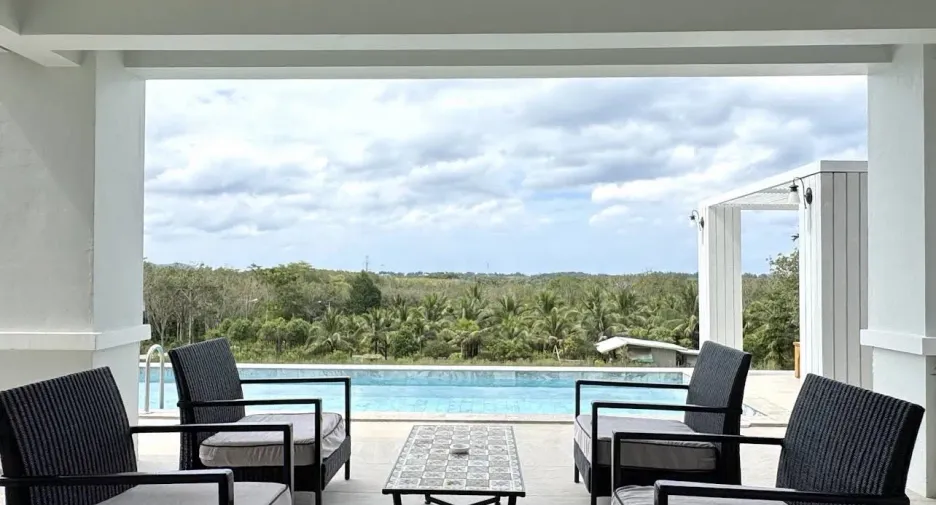 Villa en alquiler de 7 habitaciones en Thalang, Phuket