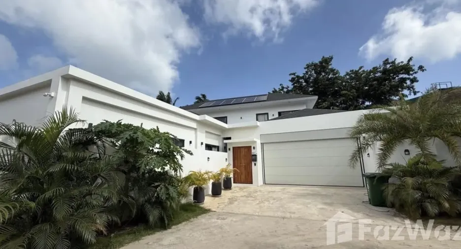 For rent 4 bedrooms villa in Mueang Phuket, Phuket