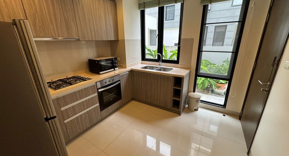 For sale 5 bedrooms villa in Thalang, Phuket