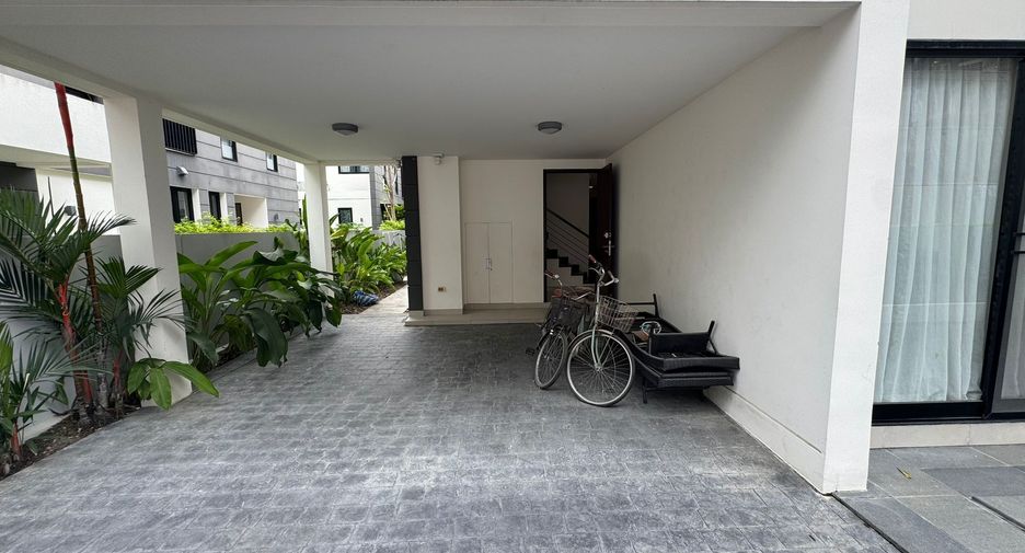 For sale 5 bedrooms villa in Thalang, Phuket