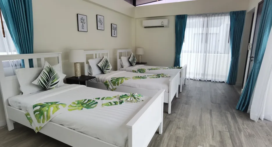 For sale 5 bedrooms villa in Thalang, Phuket