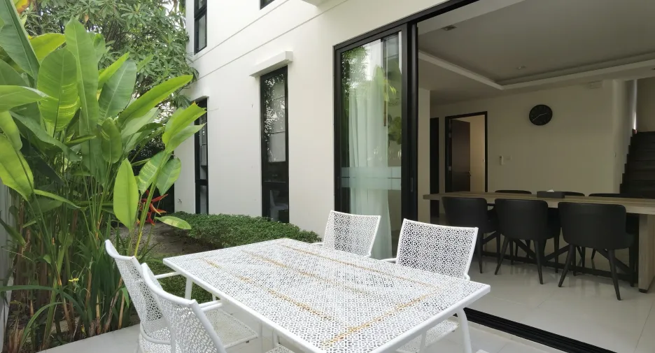 For sale 5 bedrooms villa in Thalang, Phuket