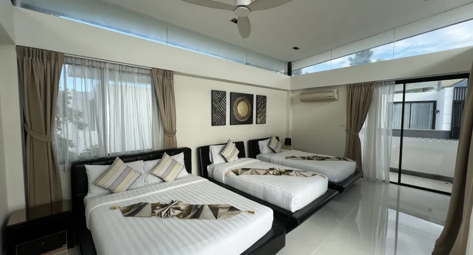 For sale 5 bedrooms villa in Thalang, Phuket