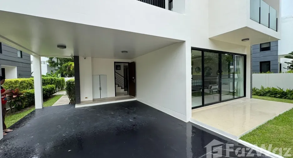 For sale 5 bedrooms villa in Thalang, Phuket