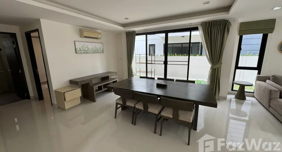 For sale 5 bedrooms villa in Thalang, Phuket
